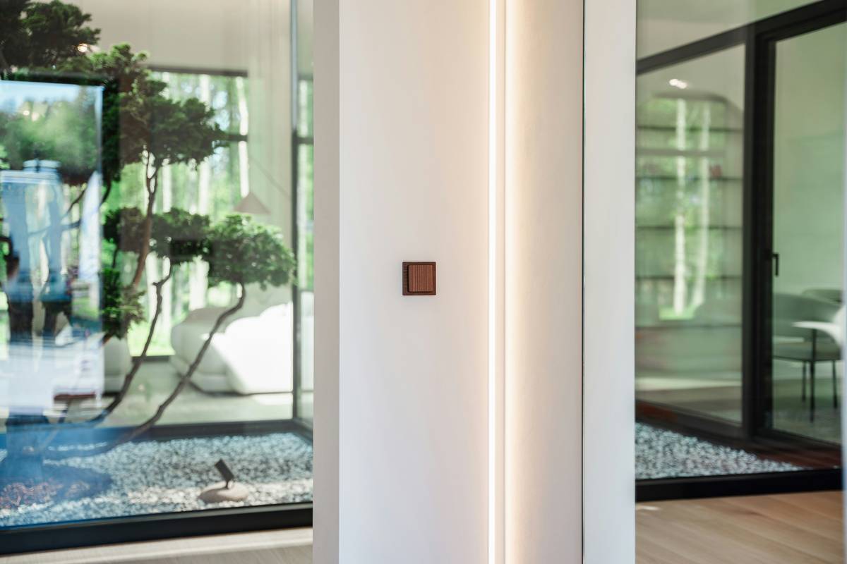 Is Your Home Missing the Ultimate Upgrade? Why Luxury Smart Furniture Is the Future (and Not Just a Gimmick)