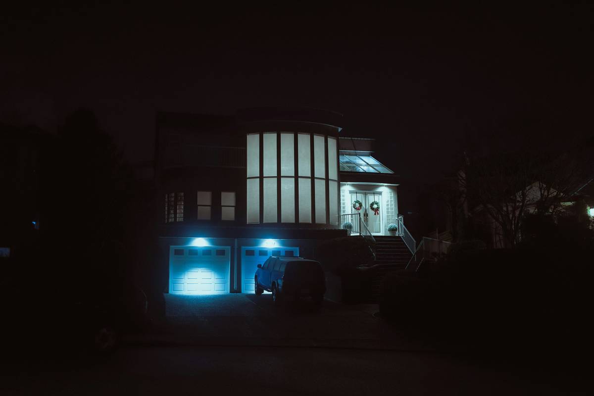 Why Your Home Needs a Futuristic Smart Lamp—And What Most People Get Wrong